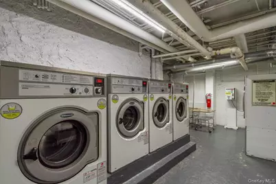 854 W 181st Street #4C, New York, NY 10033 - Photo 14