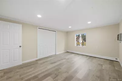 257 Southaven Avenue, Medford, NY 11763 - Photo 6