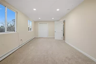 257 Southaven Avenue, Medford, NY 11763 - Photo 22