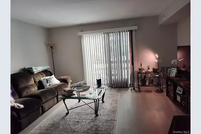 458 Mariners Way #458, Copiague, NY 11726 - Photo 2