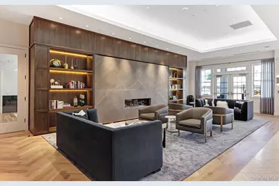 28301 Spruce Pond Circle, Plainview, NY 11803 - Photo 40