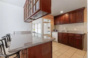 17 Standish Rd, Valley Stream, NY 11580 - Photo 6