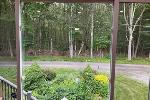 35 Mohawk Cir, Ferndale, NY 12734 - Photo 14