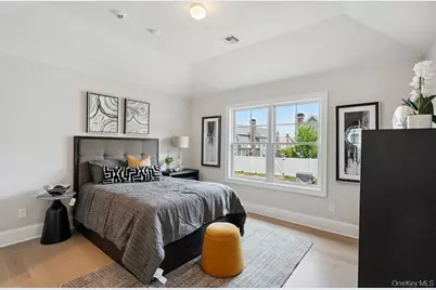 48 Plainview Road, Woodbury, NY 11797 - Photo 32