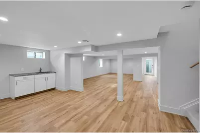 4 Northwood Court, Woodbury, NY 11797 - Photo 26