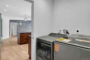 4 Northwood Ct, Woodbury, NY 11797 - Photo 14