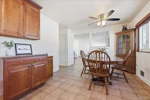 2337 Sycamore Ave, Wantagh, NY 11793 - Photo 12