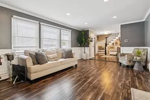 7 Gary St, Port Jefferson Station, NY 11776 - Photo 6