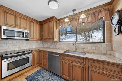 228 Heritage Hills #A, Somers, NY 10589 - Photo 8