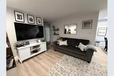 69 New Holland Village, Nanuet, NY 10954 - Photo 12