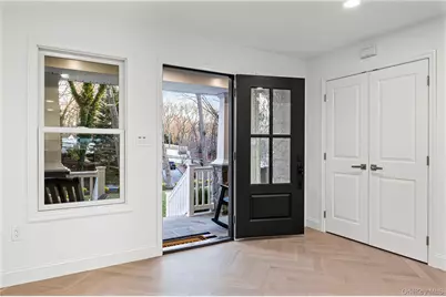 5 Poplar Drive, Smithtown, NY 11787 - Photo 4