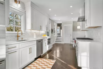 677 James Street, Pelham, NY 10803 - Photo 12