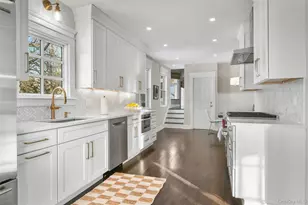 677 James St, Pelham, NY 10803 - Photo 12