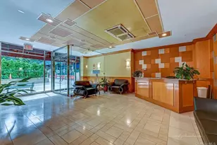 116-24 Grosvenor Ln, Kew Gardens, NY 11415 - Photo 2