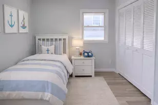 258 Jefferson Ave, Island Park, NY 11558 - Photo 8