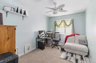 25 South St, New York, NY 10310 - Photo 16