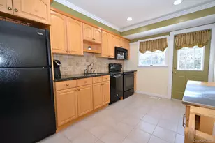 9 Agnes Ct, Melville, NY 11747 - Photo 4