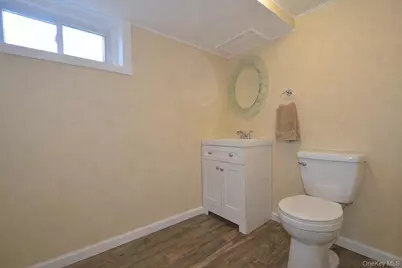 9 Agnes Court, Melville, NY 11747 - Photo 14