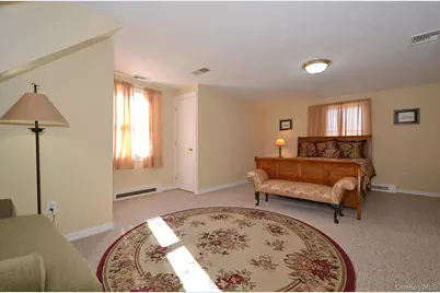 9 Agnes Court, Melville, NY 11747 - Photo 10