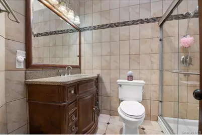 1 Windsor Court, Amityville, NY 11701 - Photo 22