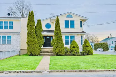 74 Bedford Avenue, New Hyde Park, NY 11040 - Photo 1