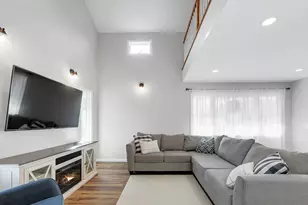 37 Weichers Ave, Ronkonkoma, NY 11779 - Photo 6