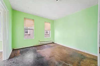 3348 Fenton Avenue, Bronx, NY 10469 - Photo 12