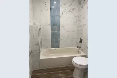 275 Beachview Street, Copiague, NY 11726 - Photo 28