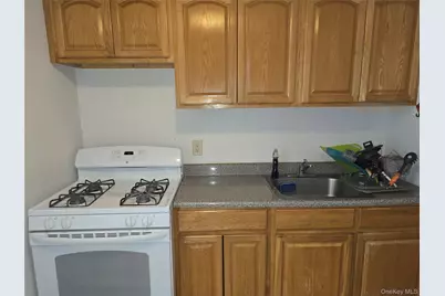 1332 Metropolitan Avenue #6K, Bronx, NY 10462 - Photo 10