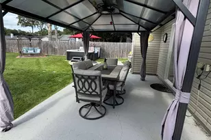 31 Brushwood Dr, Shirley, NY 11967 - Photo 24