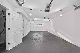 52 S 21st St, Wyandanch, NY 11798 - Photo 30