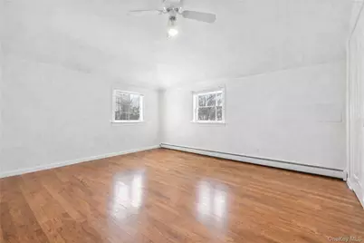 61 Squirrel Hill Road, East Hills, NY 11577 - Photo 14