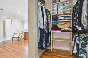 61 Squirrel Hill Rd, East Hills, NY 11577 - Photo 22