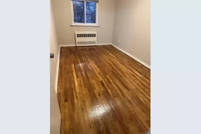 26016 Hillside Avenue, Glen Oaks, NY 11004 - Photo 2