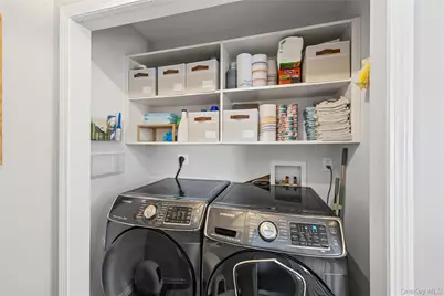 19 Raymond Avenue, Middle Island, NY 11953 - Photo 20