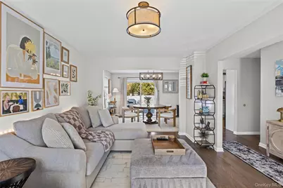 19 Raymond Avenue, Middle Island, NY 11953 - Photo 10