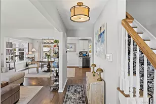 19 Raymond Ave, Middle Island, NY 11953 - Photo 8