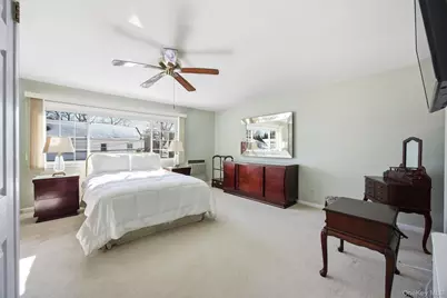 54 Aberdeen Road, New Hyde Park, NY 11040 - Photo 14