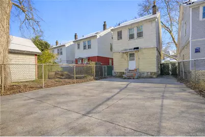 8060 162nd Street, Jamaica, NY 11432 - Photo 22