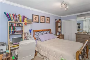 32-25 90th St, East Elmhurst, NY 11369 - Photo 12