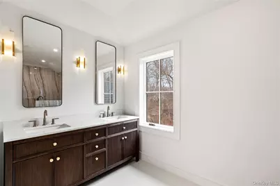 9 Wilderness Road, Nissequogue, NY 11780 - Photo 22