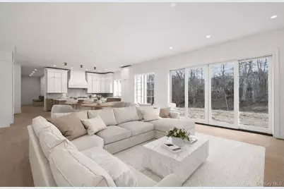 9 Wilderness Road, Nissequogue, NY 11780 - Photo 10