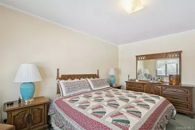 64 Dean Street, Hicksville, NY 11801 - Photo 16