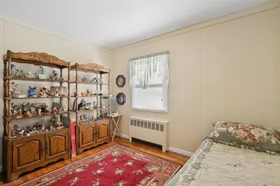 64 Dean Street, Hicksville, NY 11801 - Photo 18
