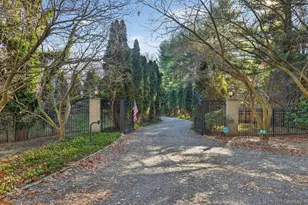 38 Tiffany Rd, Oyster Bay, NY 11771 - Photo 6