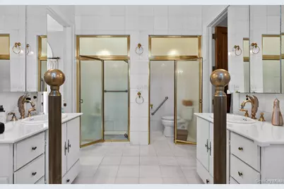 38 Tiffany Road, Oyster Bay, NY 11771 - Photo 26