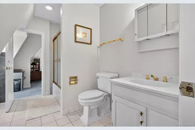 38 Tiffany Road, Oyster Bay, NY 11771 - Photo 34