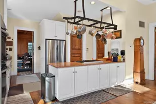 38 Tiffany Rd, Oyster Bay, NY 11771 - Photo 24