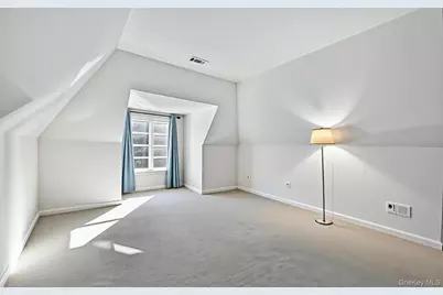 38 Tiffany Road, Oyster Bay, NY 11771 - Photo 28