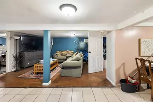 139-18 249th St, Rosedale, NY 11422 - Photo 22